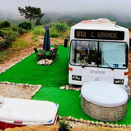 Ericeira Magic Bus With Jacuzzi Carvoeira